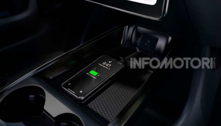 Effetto Tesla: Ford riduce il listino prezzi della Mustang Mach-E - Foto 16 di 20