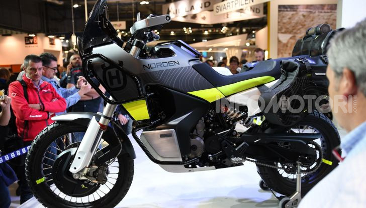 Husqvarna 901 Norden, concept adventure ad EICMA 2019 - Foto 1 di 9