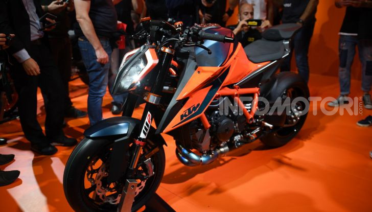 KTM 1290 Superduke R 2020: la “Bestia” arancione, atto terzo - Foto 4 di 8