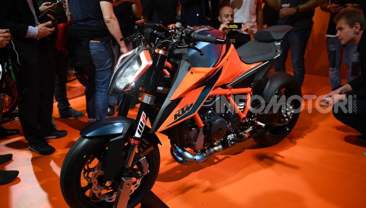 KTM 1290 Superduke R 2020: la “Bestia” arancione, atto terzo - Foto 3 di 8