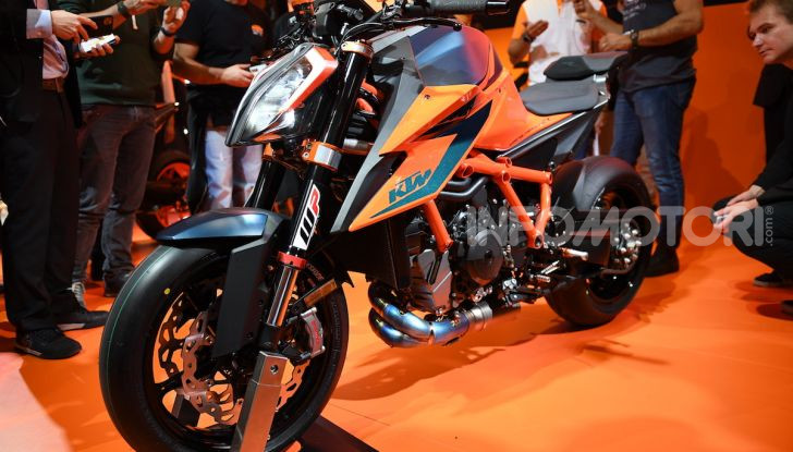 KTM 1290 Superduke R 2020: la “Bestia” arancione, atto terzo - Foto 2 di 8