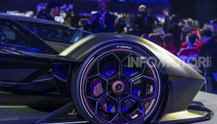 Lamborghini presenta la Lambo V12 Vision Gran Turismo - Foto 27 di 34