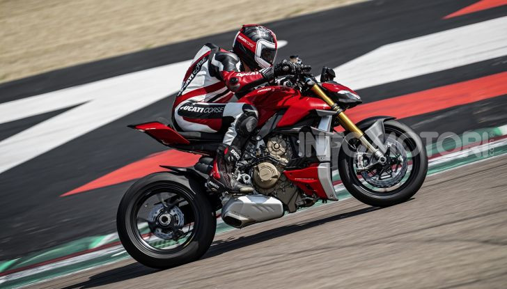 Ducati Streetfighter V4 e V4S: le super-naked da 208 cavalli in stile Panigale - Foto 18 di 40