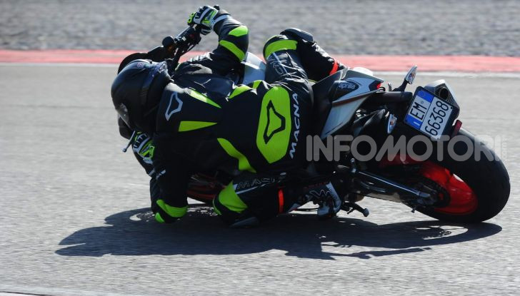 Prova in pista Michelin Power Cup Evo: facile e versatile, non solo per la pista - Foto 25 di 44