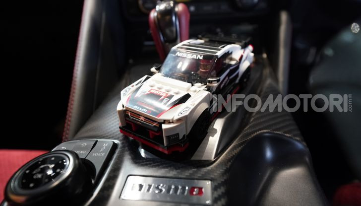 LEGO Speed Champions Nissan GT-R NISMO arriva nel 2020 - Foto 11 di 12