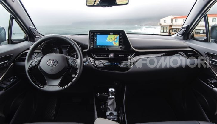 [VIDEO] Prova Nuovo Toyota C-HR MY2020: una ventata di freschezza - Foto 27 di 36
