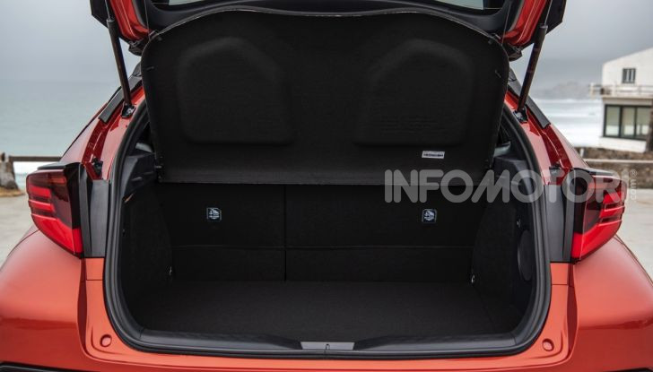 [VIDEO] Prova Nuovo Toyota C-HR MY2020: una ventata di freschezza - Foto 28 di 36