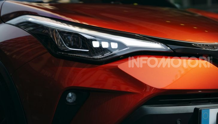 [VIDEO] Prova Nuovo Toyota C-HR MY2020: una ventata di freschezza - Foto 17 di 36