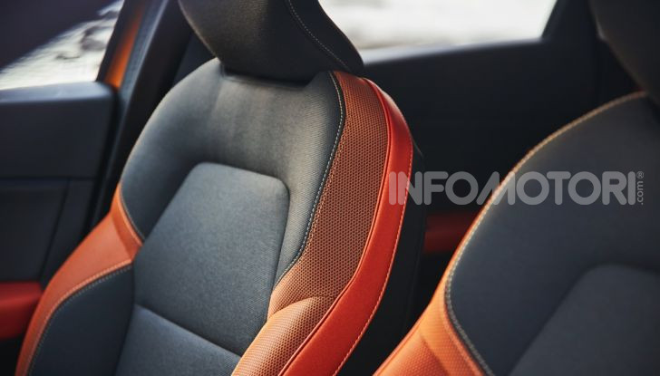 [VIDEO] Prova Renault Captur 2020: la piccola SUV è cresciuta - Foto 31 di 49
