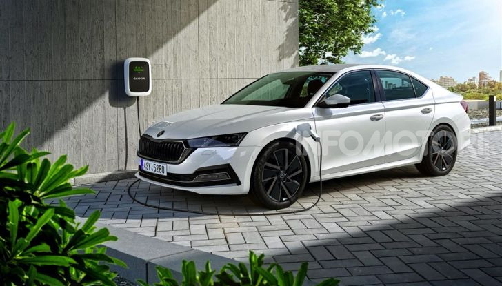 Nuova Skoda Octavia: la quarta generazione è un inno di stile e tecnologia - Foto 3 di 14