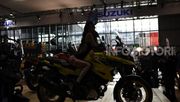 [VIDEO] Suzuki presenta a EICMA la nuova V-STROM 1050 - Foto 7 di 18