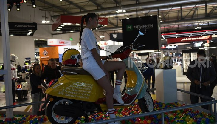 [VIDEO] EICMA 2019, tutte le novità di Piaggio, Vespa, Aprilia e Moto Guzzi - Foto 31 di 57