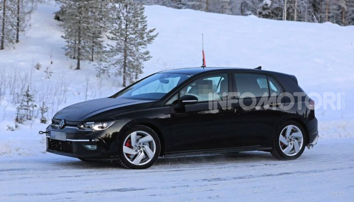 Volkswagen Golf 8 GTI 2020, immagini e dati tecnici - Foto 3 di 9