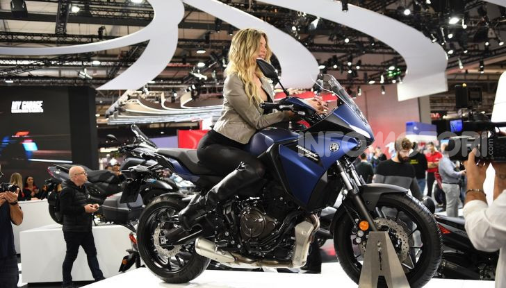 [VIDEO] Yamaha: Tracer 700 e TMAX si prendono la ribalta a EICMA 2019 - Foto 16 di 30