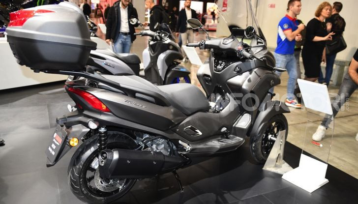 [VIDEO] Yamaha: Tracer 700 e TMAX si prendono la ribalta a EICMA 2019 - Foto 20 di 30