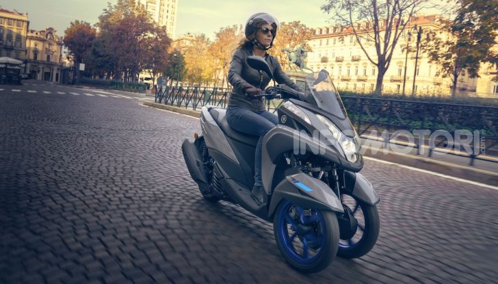 Yamaha dà il via al noleggio mensile dello scooter - Foto 9 di 13