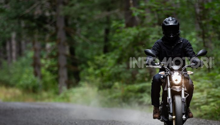 SR/F 2020 e DSR Black Forest Edition: la proposta di Zero Motorcycles a EICMA 2019 - Foto 8 di 12