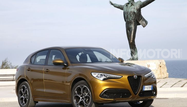 [VIDEO] Alfa Romeo Stelvio MY2020 prova su strada, prezzi e motori - Foto 11 di 32