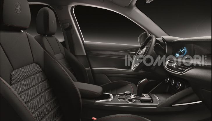 [VIDEO] Alfa Romeo Stelvio MY2020 prova su strada, prezzi e motori - Foto 31 di 32