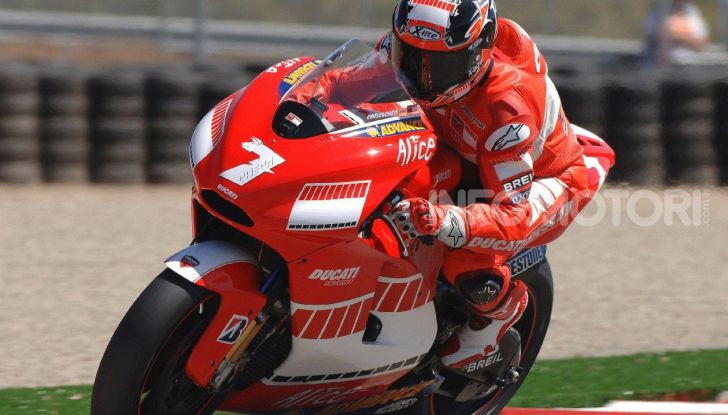 MotoGP: tutti i Campioni messi “fuori gioco” da Valentino Rossi - Foto 8 di 17