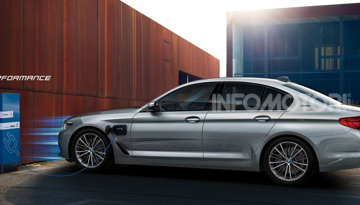 BMW Series 5 plug-in