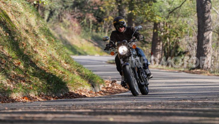 Prova in anteprima Benelli Imperiale 400, caratteristiche e prezzo - Foto 4 di 66