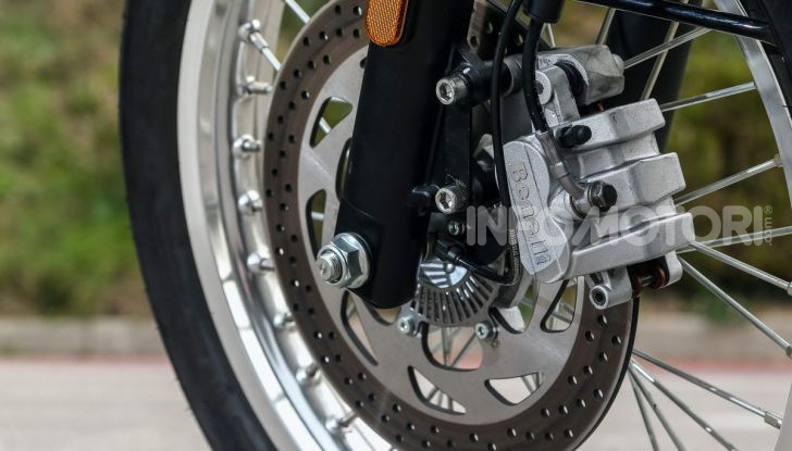 Prova in anteprima Benelli Imperiale 400, caratteristiche e prezzo - Foto 43 di 66