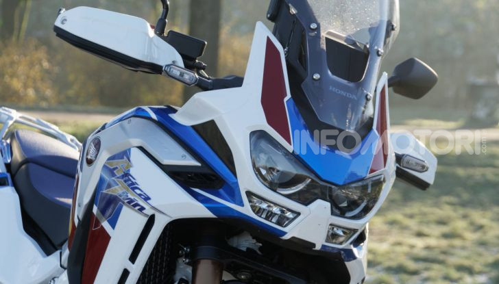 Prova Honda Africa Twin 1100 DCT Adventure Sports 2020: caratteristiche e prezzo - Foto 25 di 63