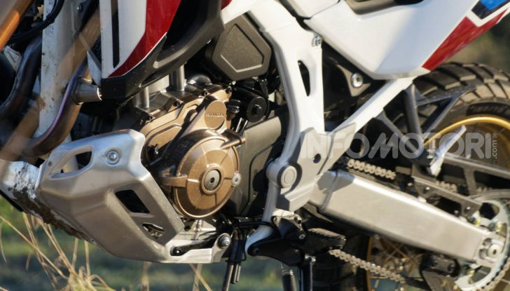 Prova Honda Africa Twin 1100 DCT Adventure Sports 2020: caratteristiche e prezzo - Foto 44 di 63
