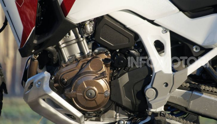 Prova Honda Africa Twin 1100 DCT Adventure Sports 2020: caratteristiche e prezzo - Foto 49 di 63