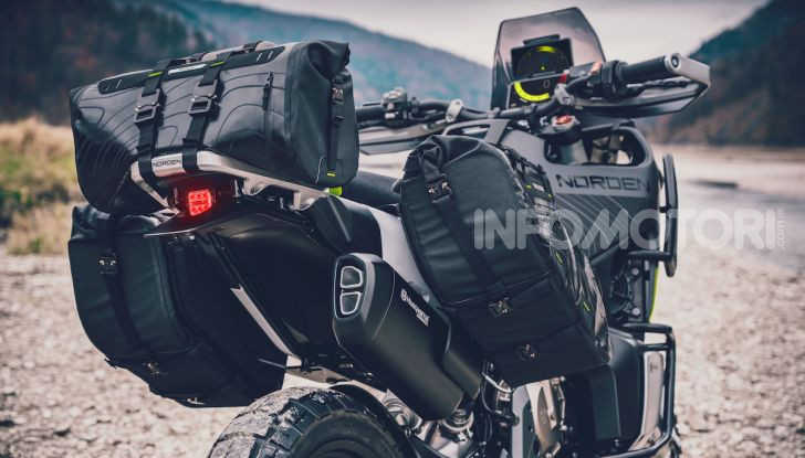 Husqvarna Norden 901: le immagini della versione definitiva - Foto 5 di 7