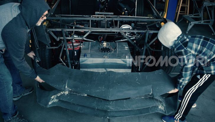 Lamborghini Aventador, il regalo di natale per padre e figlio appassionati - Foto 2 di 20