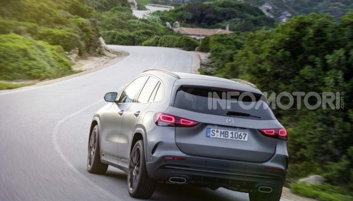Nuova Mercedes GLA 2020: più spazio e sicurezza - Foto 10 di 19