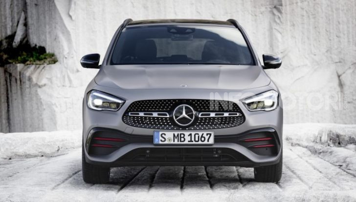 Nuova Mercedes GLA 2020: più spazio e sicurezza - Foto 12 di 19