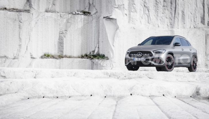 Nuova Mercedes GLA 2020: più spazio e sicurezza - Foto 13 di 19