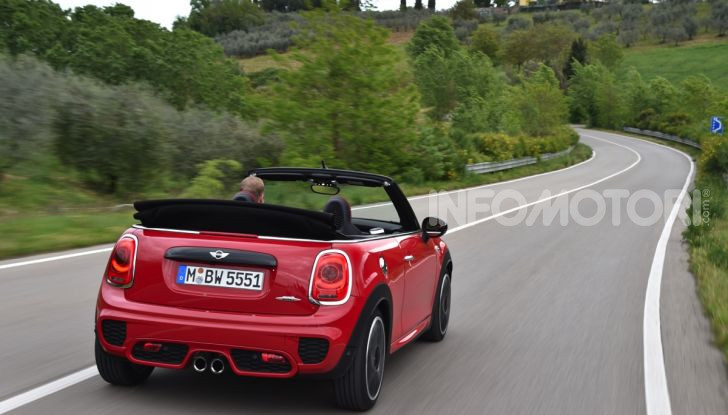 [VIDEO] Prova MINI John Cooper Works: piccola cabrio da 231CV! - Foto 7 di 37