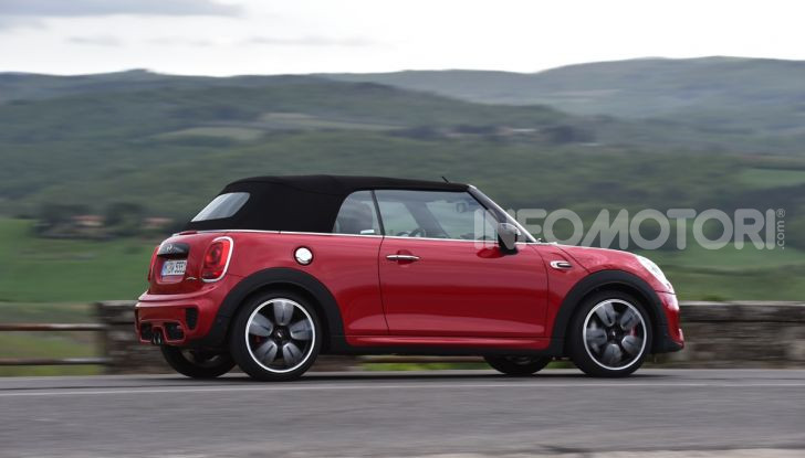 [VIDEO] Prova MINI John Cooper Works: piccola cabrio da 231CV! - Foto 19 di 37