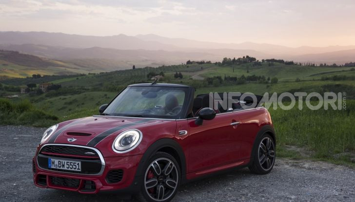 [VIDEO] Prova MINI John Cooper Works: piccola cabrio da 231CV! - Foto 22 di 37