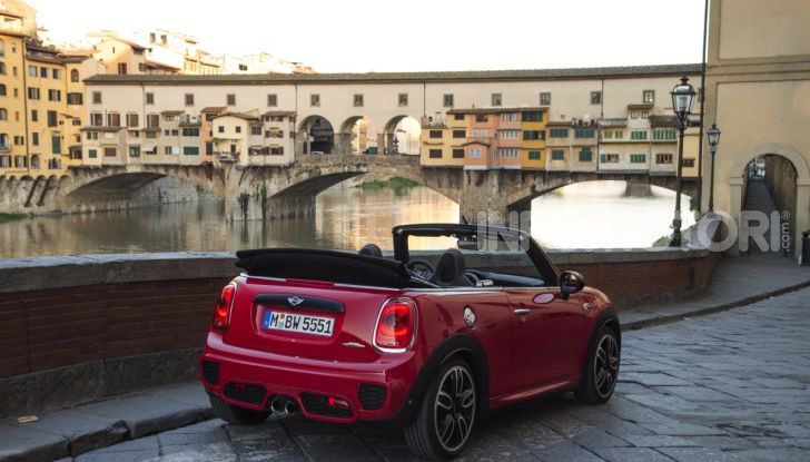 [VIDEO] Prova MINI John Cooper Works: piccola cabrio da 231CV! - Foto 29 di 37