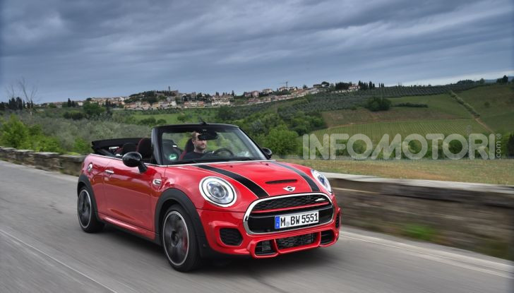 [VIDEO] Prova MINI John Cooper Works: piccola cabrio da 231CV! - Foto 5 di 37