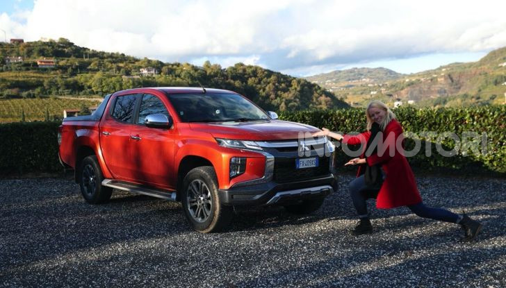 [VIDEO] Prova nuova Mitsubishi L200: il pickup veste da SUV per il 2020 - Foto 29 di 41