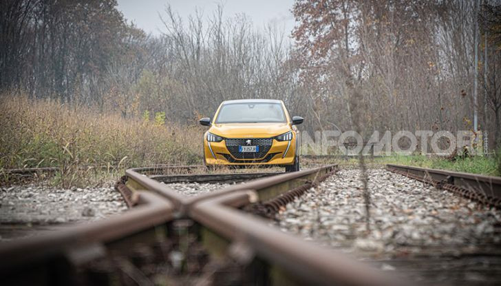 [VIDEO] Prova nuova Peugeot 208 GT Line 2020: la più bella del reame! - Foto 6 di 26