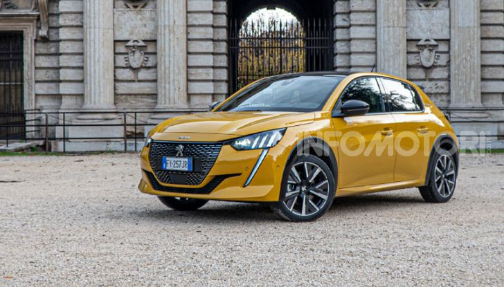 [VIDEO] Prova nuova Peugeot 208 GT Line 2020: la più bella del reame! - Foto 11 di 26