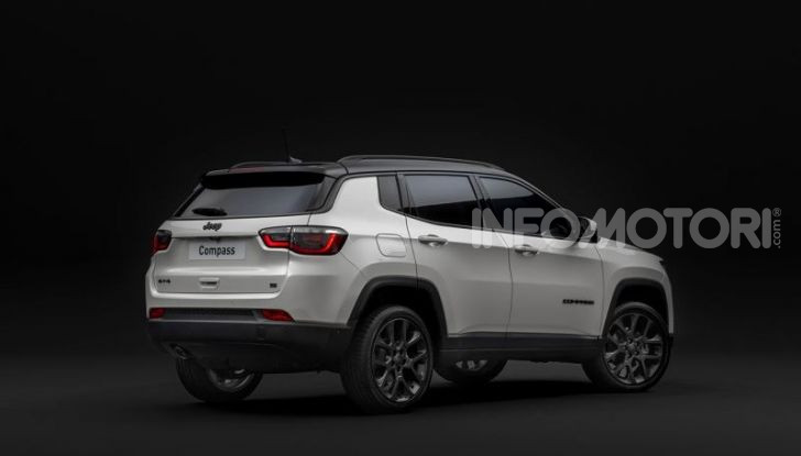 Jeep Renegade e Compass ibride plug-in 4xe “First Edition” - Foto 13 di 19