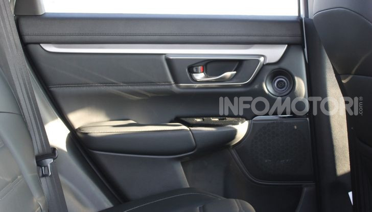 Prova nuovo Honda CR-V: il SUV compatto re dei consumi - Foto 14 di 30