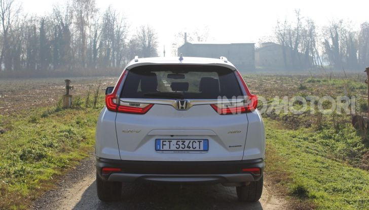 Prova nuovo Honda CR-V: il SUV compatto re dei consumi - Foto 5 di 30