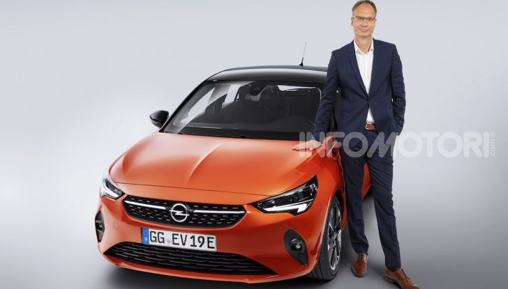 Con Opel la “Città Elettrica” è realtà: installate 350 colonnine - Foto 1 di 4