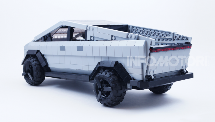 Tesla Cybertruck Lego