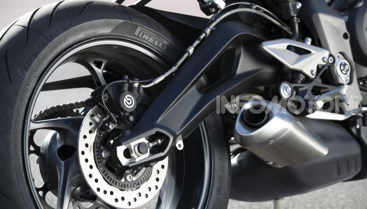 Il 2020 di Triumph si apre col lancio della nuova Street Triple S - Foto 4 di 35