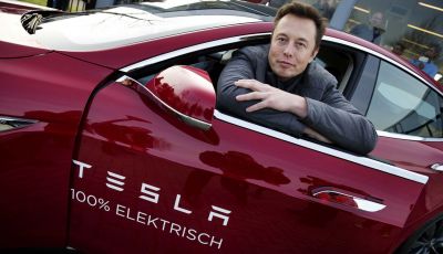Elon Musk: “Guida 100% autonoma entro la fine dell’anno”